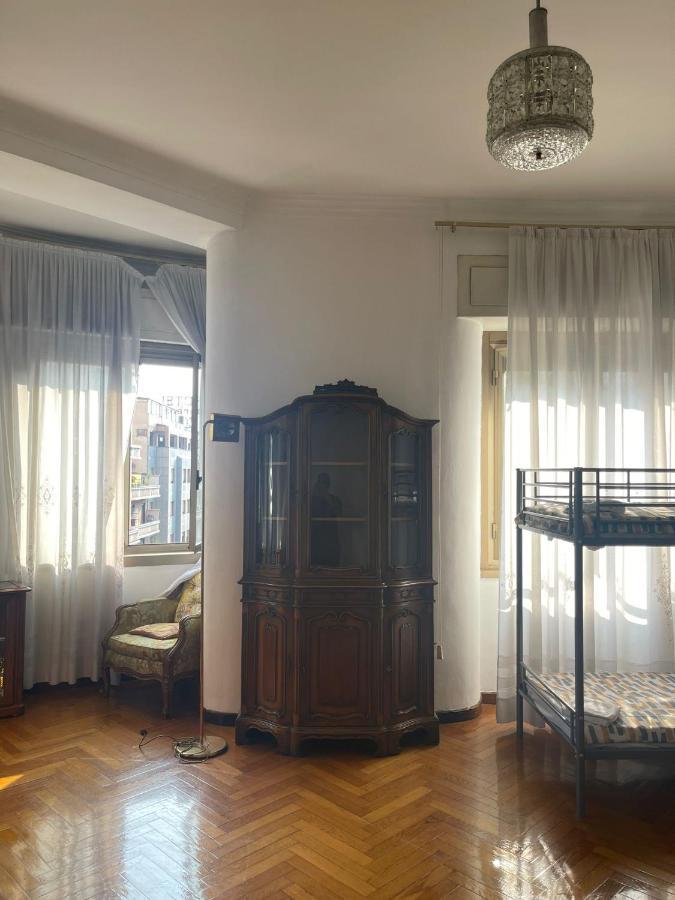 Hostel Corner 32 ميلان المظهر الخارجي الصورة